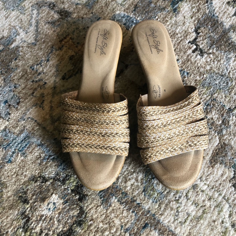 SOFT STYLE Sandal